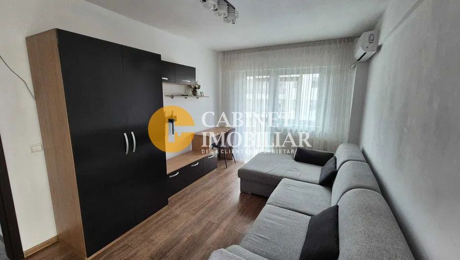 Apartament 3 Camere Decomandat - Zona Galata - Poză 1