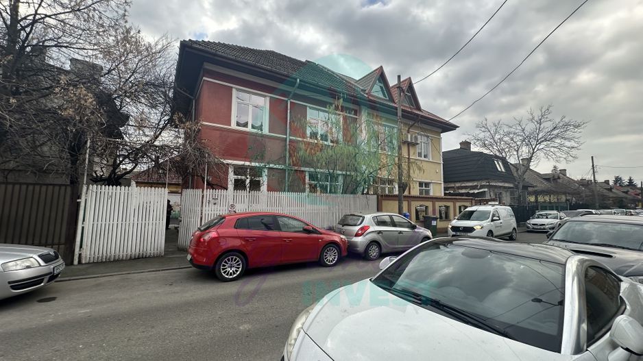Casa in Vatra Luminoasa cu o curte generoasa - Poză 5