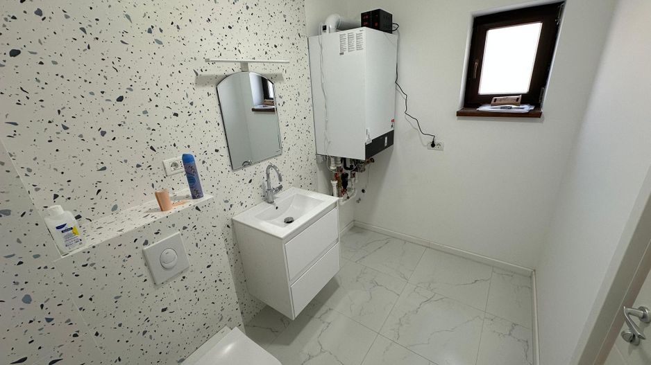 Casa moderna cu mansarda |de inchiriat | Voluntari - Poză 31