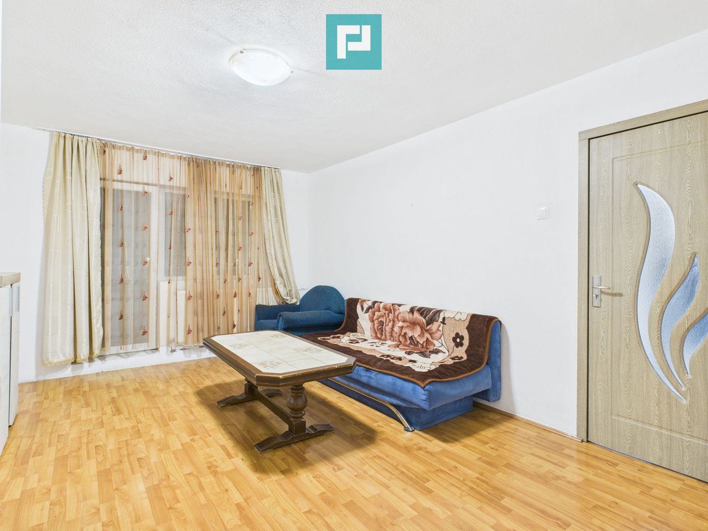 Apartament spațios cu 3 camere, decomandat - Poză 8