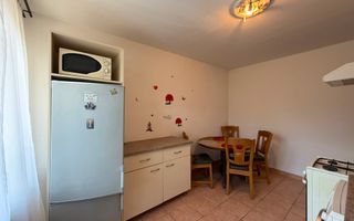 Apartament cu o camera disponibil pentru inchiriere, zona Victoriei - Poză 3