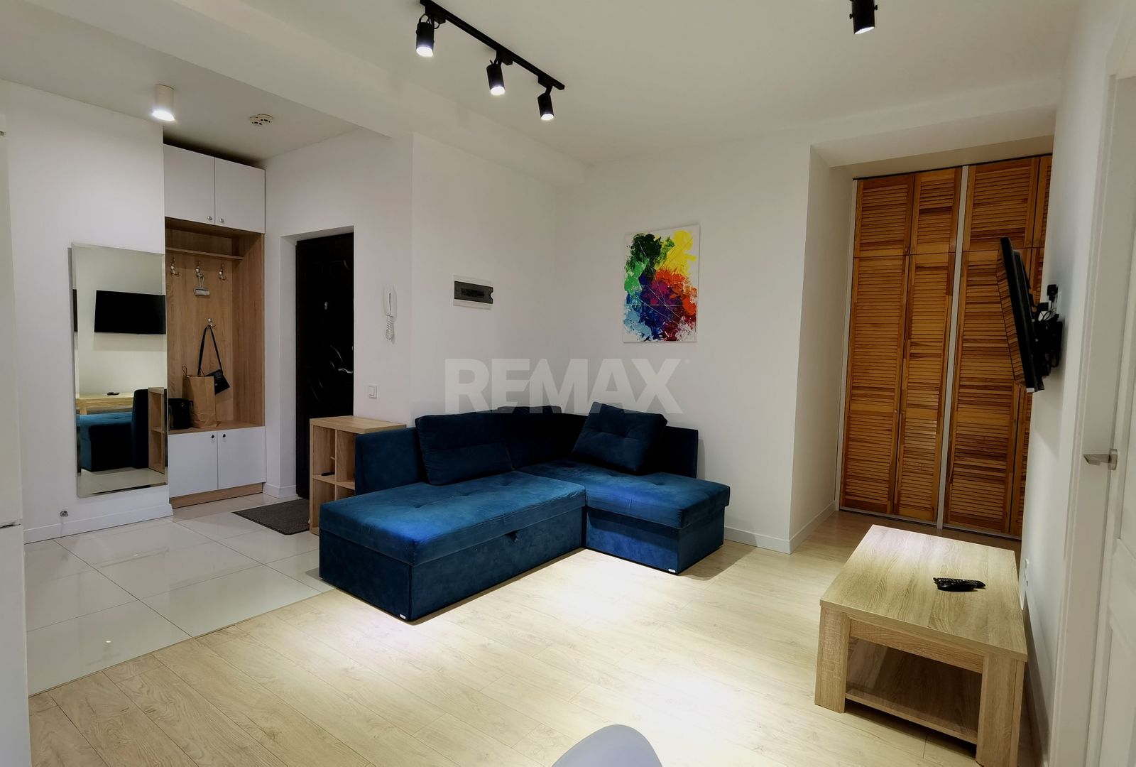 Spre chirie I Apartament modern cu 2 dormitoare și living I Zona Centru I - Poză 3