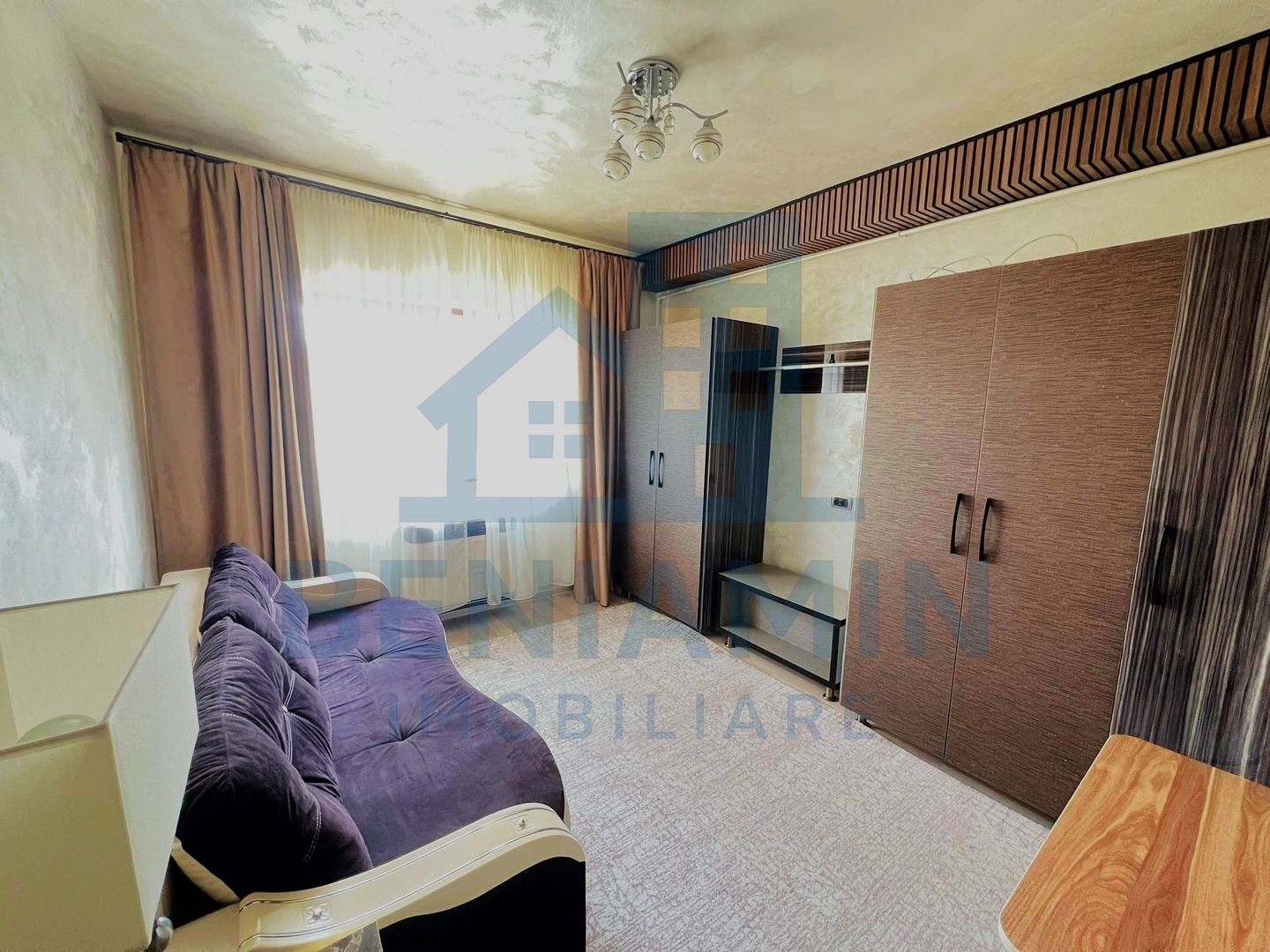 Garsoniera-Etaj2-Triaj-Mobilata-Utilata-Parcare-Gaze-Disponibila Acum - Poză 1