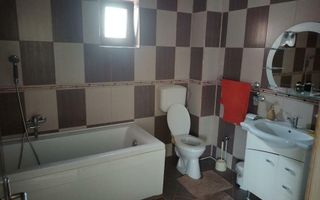 Casa de vanzare in Sanpetru cu 650mp teren - Poză 3