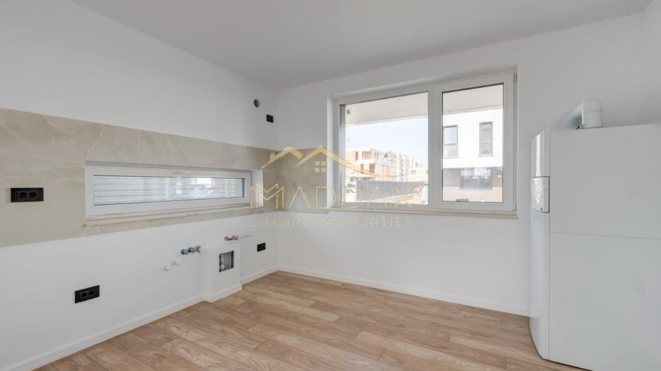 Vila LUX _P+2***5 camere//Lac Pipera-Tunari - Poză 7