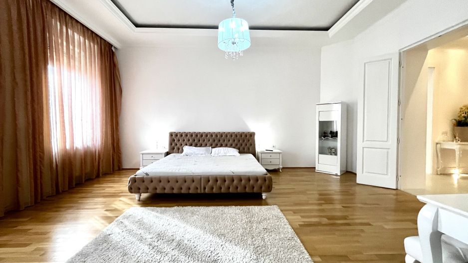 Apartament 3 camere, elegant si spațios, lângă parc, zona Centrala - Poză 17