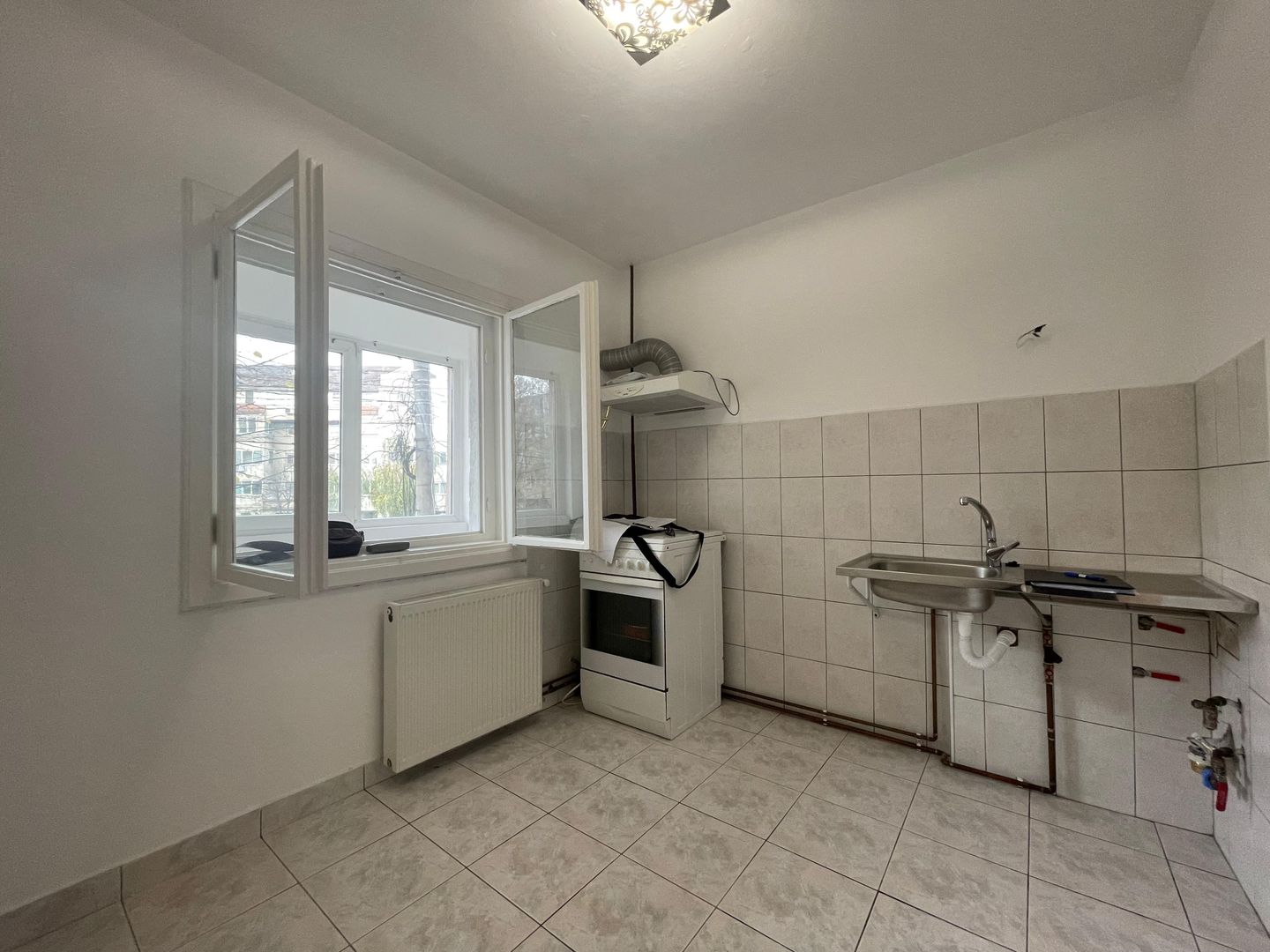Apartament 3 camere - 2 bai - decomandat - Poză 7