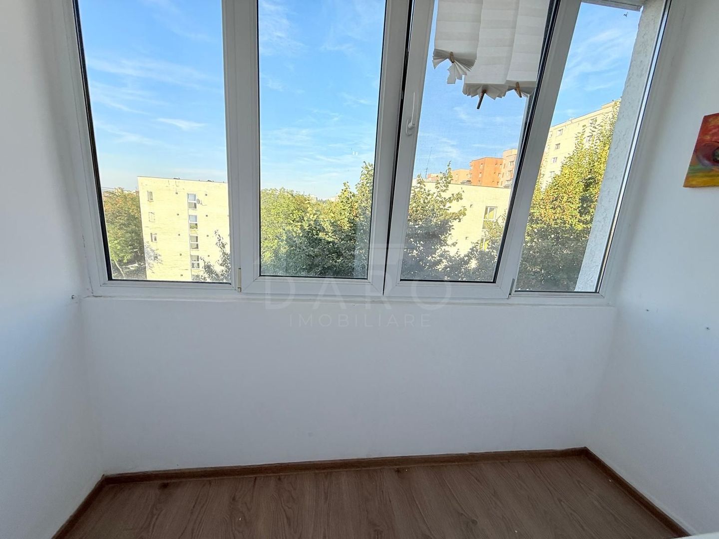 Apartament două camere de vânzare Dâmbu renovat - Poză 8