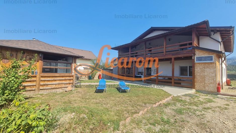 Proprietate in Cristian cu trei constructii+o fundatie,450000euro - Poză 2