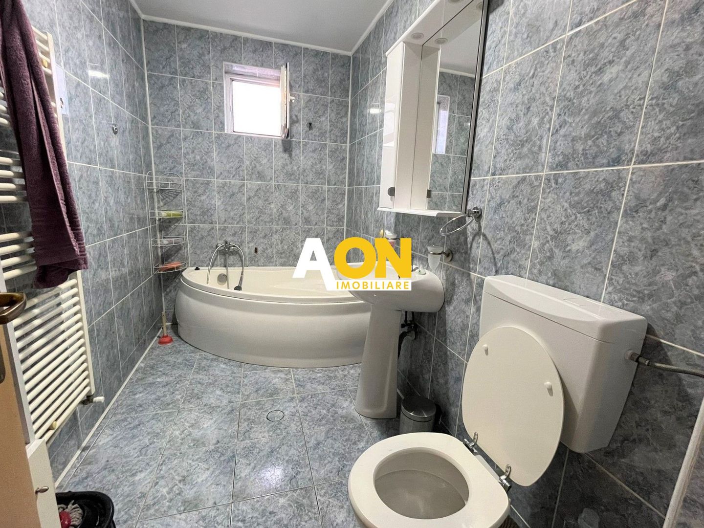 Apartament cu 3 camere, zona Kaufland - Poză 9