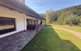 Complex Turistic activ,  2 lacuri ,teren 16800 mp -zona Valea Dobârlău - Poză 3