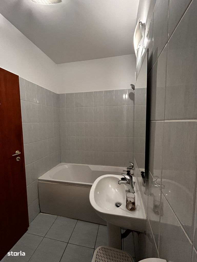 Apartament 2 camere Titan, parcare demisol, pet friendly, centrală, view superb - Poză 6