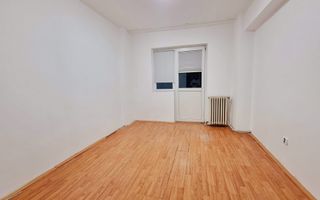Apartament 3 camere, 2 bai, decomandat, etaj 3,  Cetate, zona Mercur - Poză 7