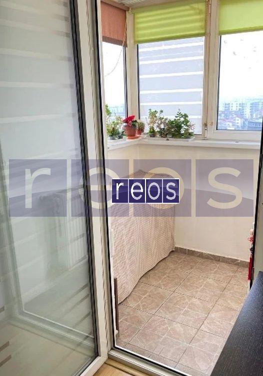 DE VANZARE GARSONIERA 36 MP PRELUNGIREA GHENCEA -VALEA OLTULUI PARCARE - Poză 6