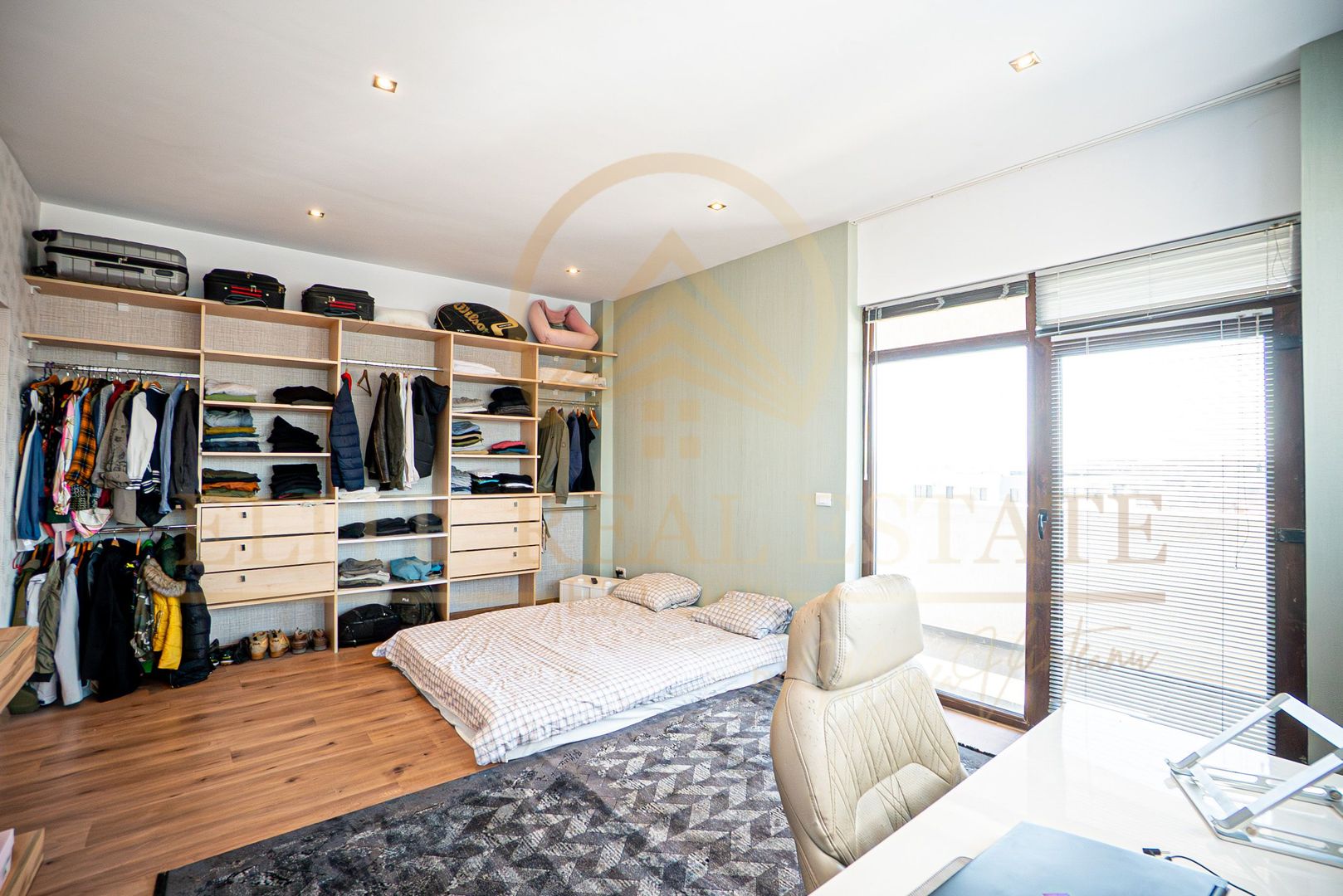 Apartament 3 camere Palazu Mare – 121 mp cu vedere la lac si parcare - Poză 17