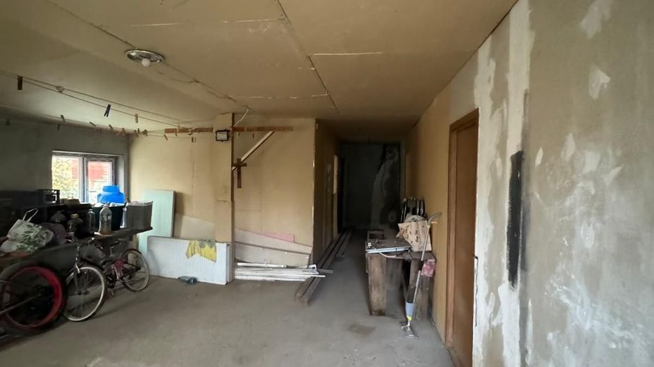 Casă P+M pe strada Tineretului - Poză 9