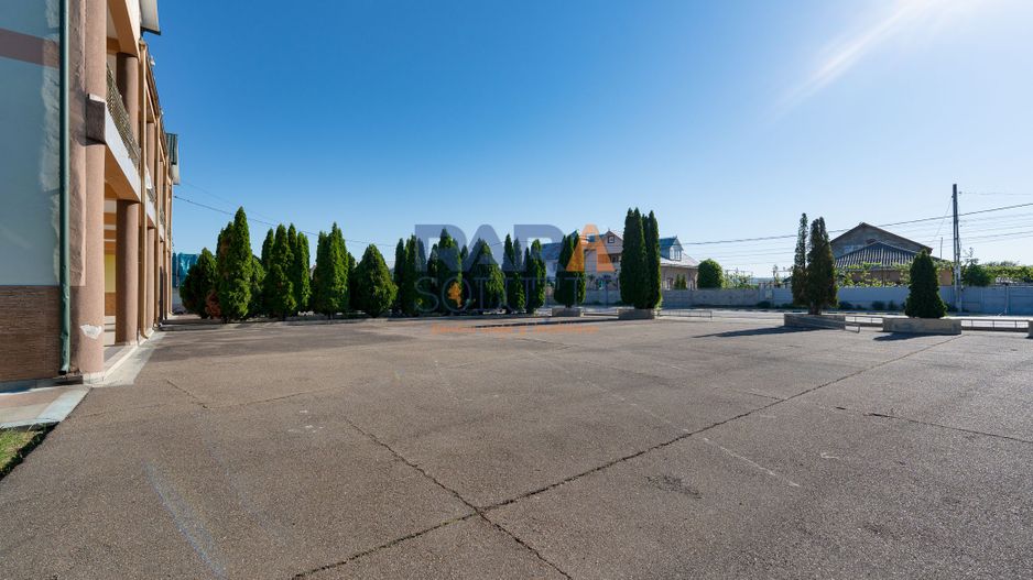 Spatiu comercial 1900 mp construiți, 3 niveluri, complet utilat - Poză 2