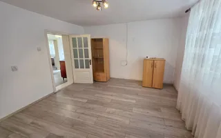 Casa 2 camere, 974 mp teren, Micesti - Poză 11