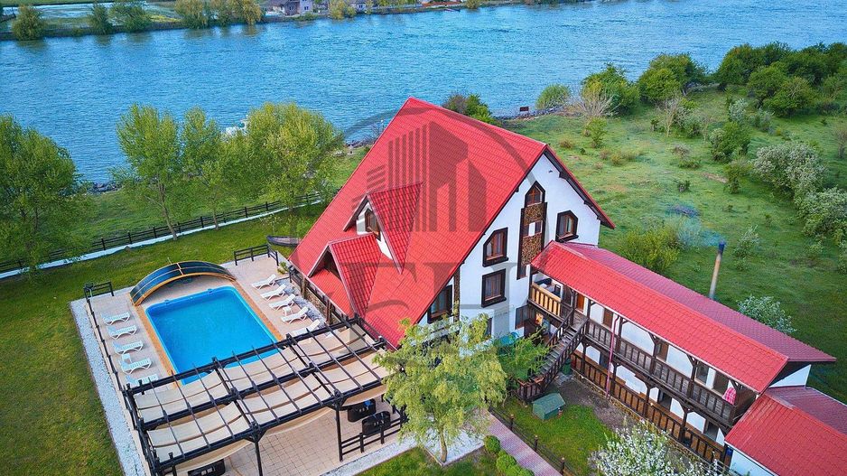 Pensiune de vanzare Tulcea - Poză 1