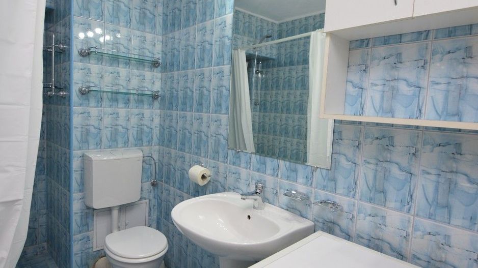 3 camere Unirii 63, prima închiriere, mobilat complet, parcare inclusă - Poză 10