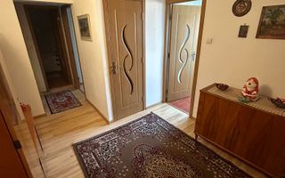 2 Camere Decomandat - 63 mp - Etaj Intermediar –Ideal Investiție sau Rezidențial - Poză 3
