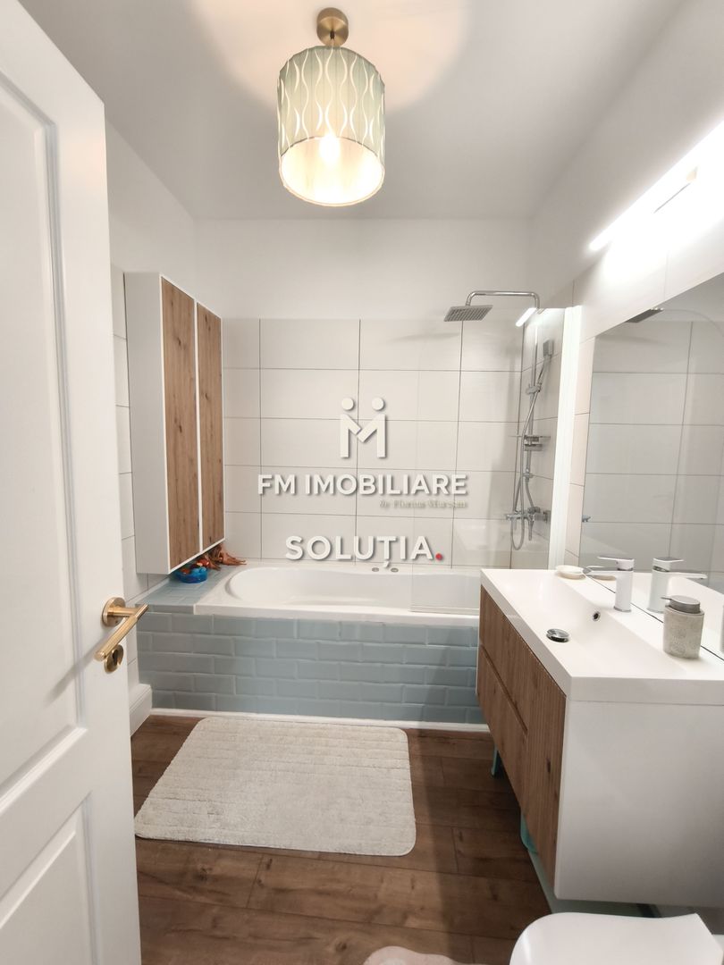 Casă renovată în centrul istoric – Baia Mare - Poză 7