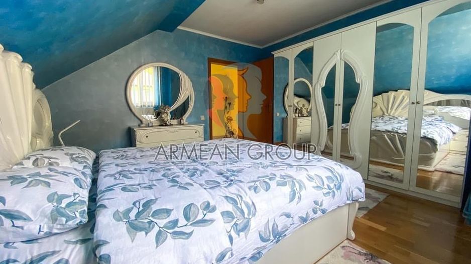 Casa mare de 5 camere - Poză 11