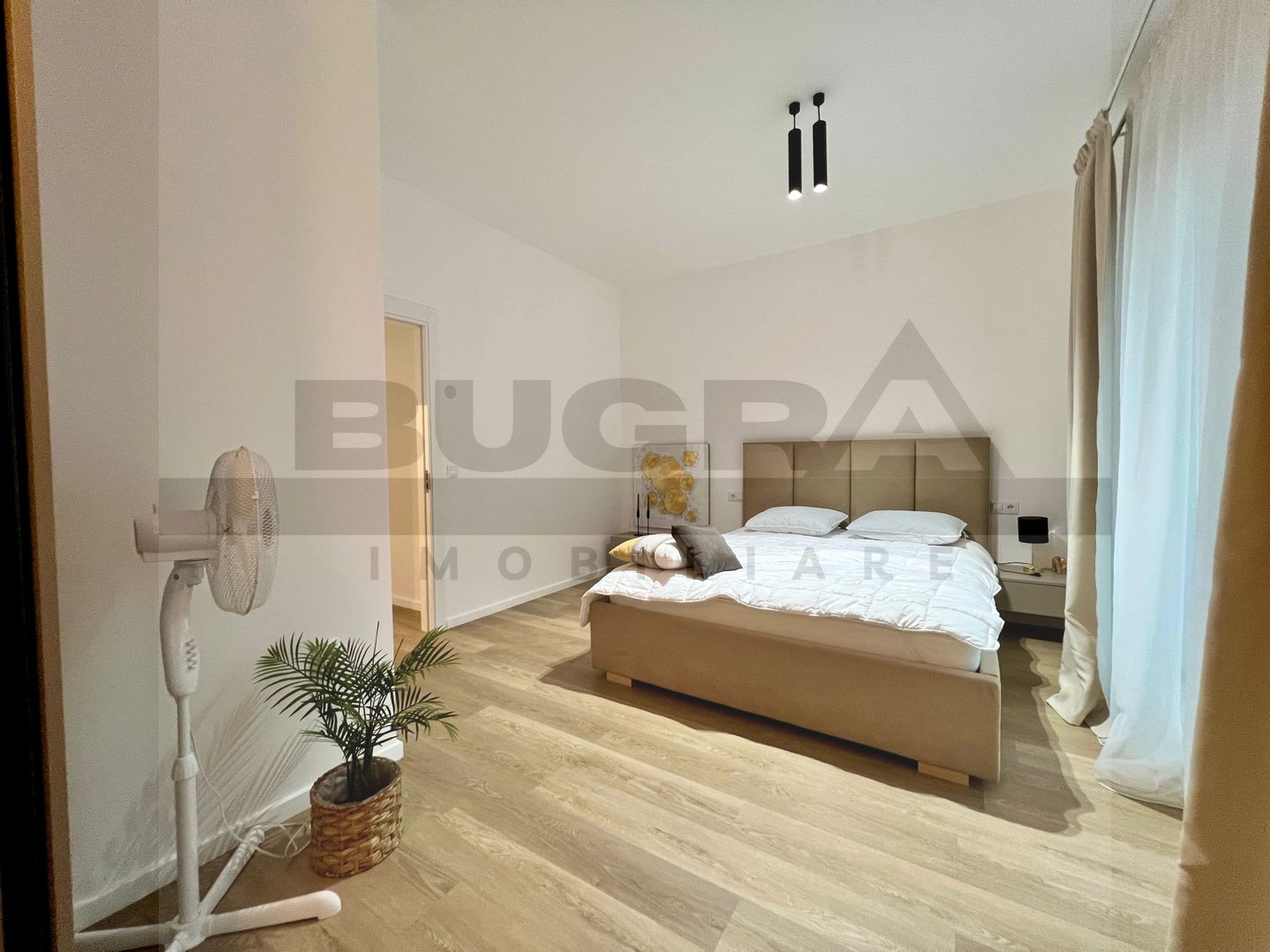 Casa individuala, 100mp utili, 350 curte, zona OMV - Poză 9