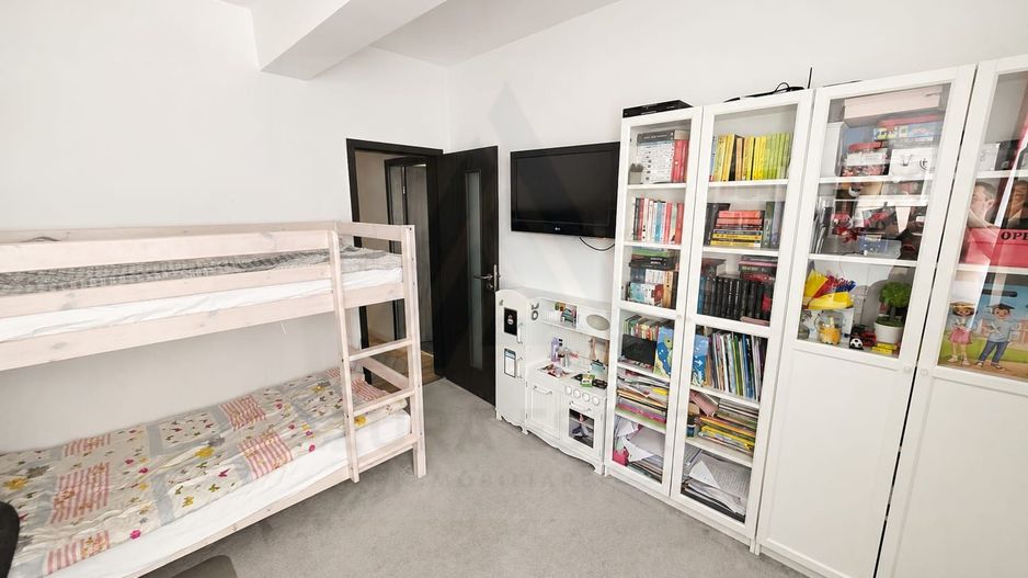 Apartament 3 camere etaj 2 78 mp utili balcon si parcare Turnisor - Poză 6