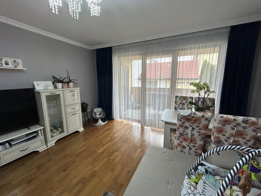 Apartament dececomandat, 3 camere, 84 mp utili, balcon 10 mp, Sebeș - Poză 1