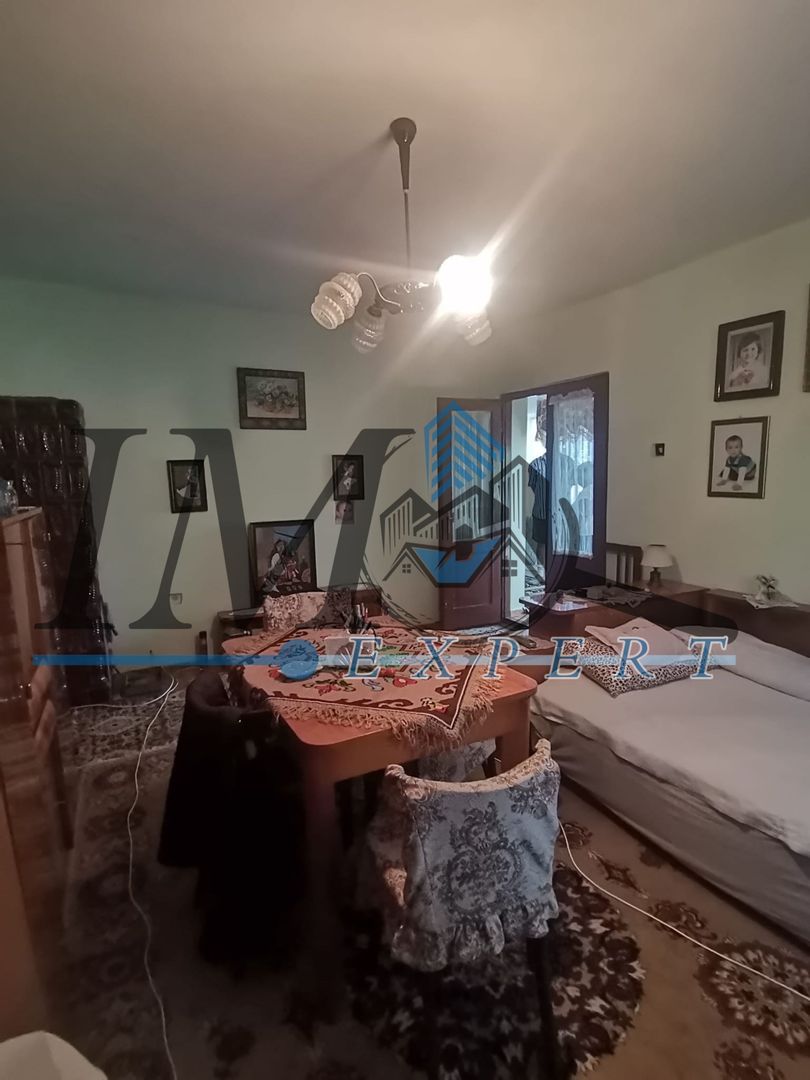 Casa de vanzare in Pianul de Sus - Poză 1