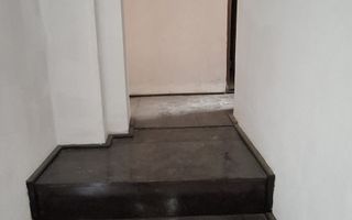 Se vinde etajul 1 si mansarda | Vile interbelica | 13 Septembrie - Poză 8