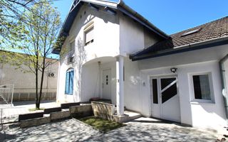 Casa ideala pentru activitati Comerciale. (gradinita, after school, ...) - Poză 1