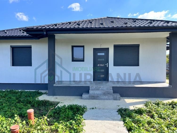 Casă de vânzare cu 4 camere în comuna Ciurea, cartier Chihan - Poză 1