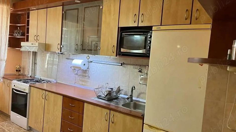 OFERTĂ! Apartament 2 camere decomandat 67 mp, centrală, AC,  metrou aproape - Poză 7