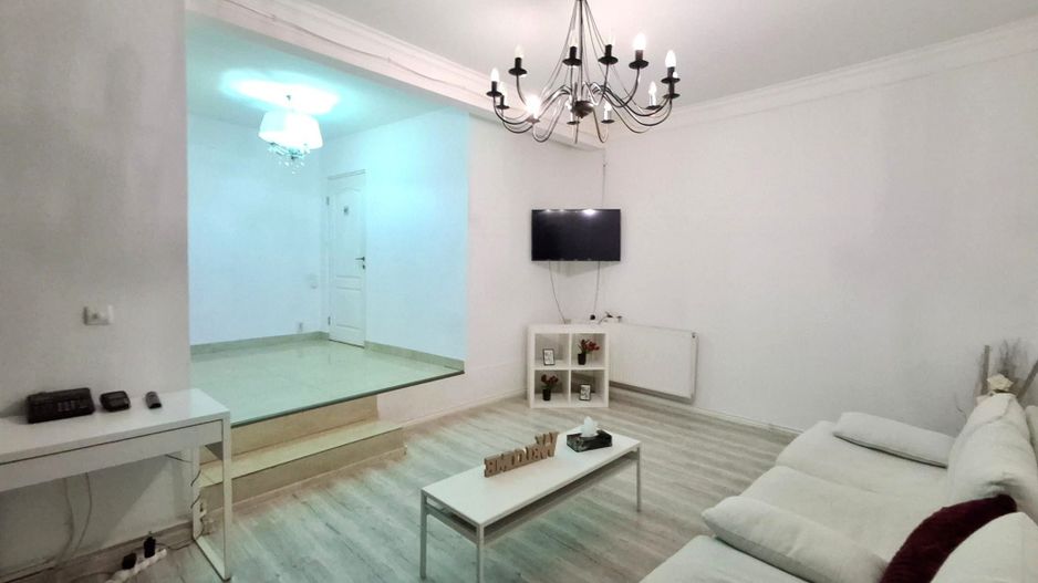 De Vanzare  Casa  zona Calea Calarasi - Poză 1