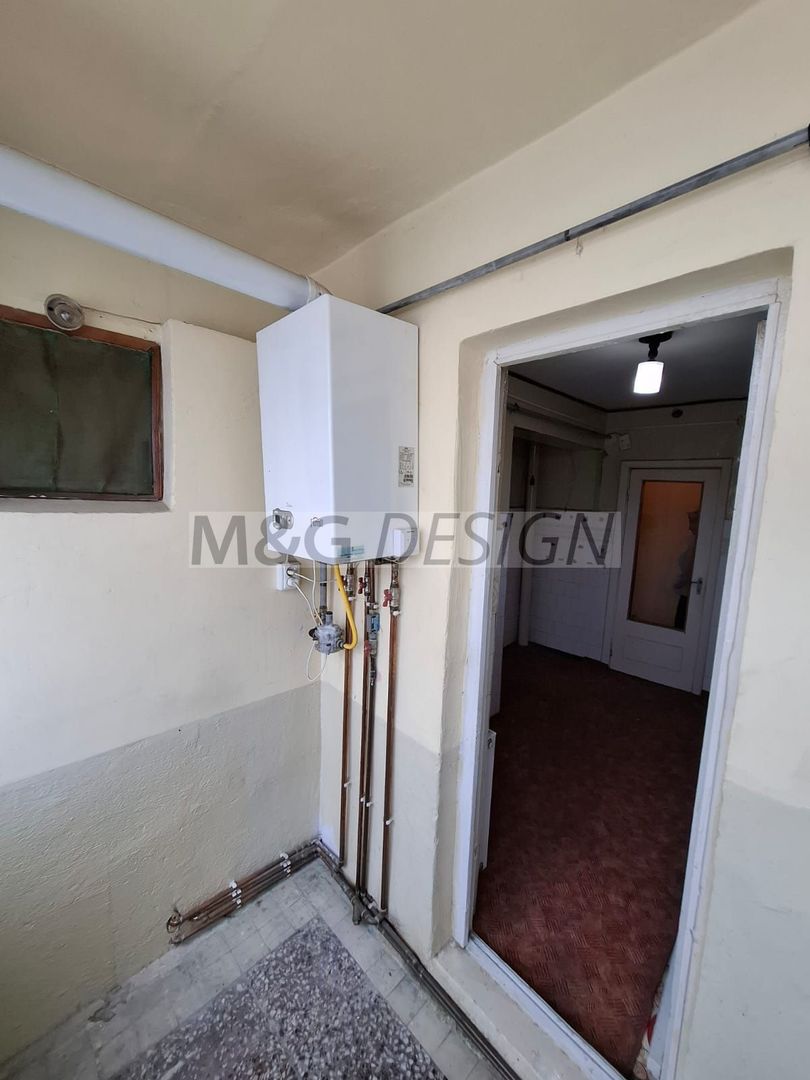 Etaj 2, Spitalul Judetean-Girocului 3 camere - Poză 18