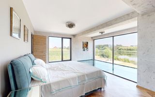 Corbeanca – Vilă Individuală cu Priveliște Superbă la Lac - Poză 4