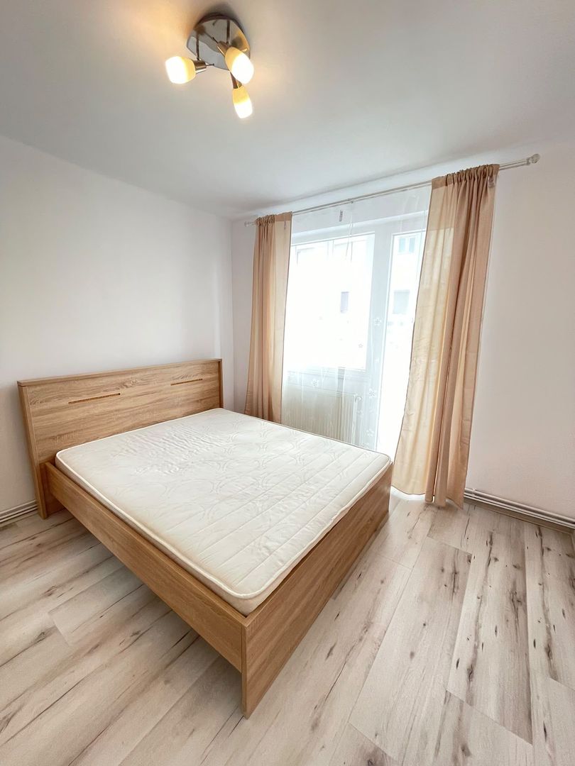 Apartament Modern 2 Camere Decomandat | Etaj 3/4 | Balcon | I.L.Caragiale - Poză 1