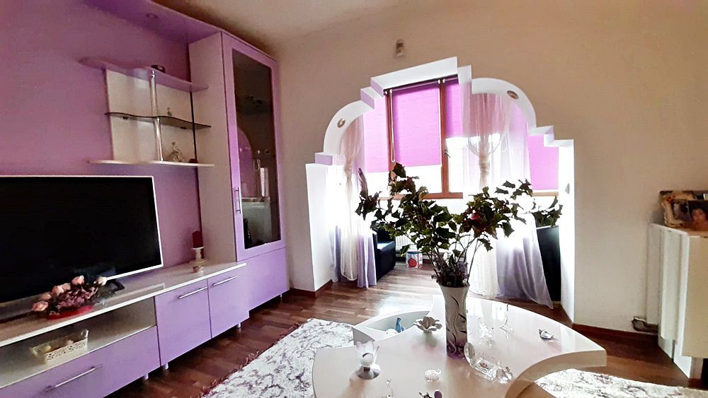 In Feldioara, la 17 Km de Brasov, apartament 2 camere, 43000 euro - Poză 3