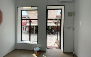Spatiu comercial central Lugoj - Poză 8