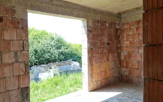 Casă de vânzare la roșu | 93.500 € | pe strada Luncii | în Cătălina - Poză 10