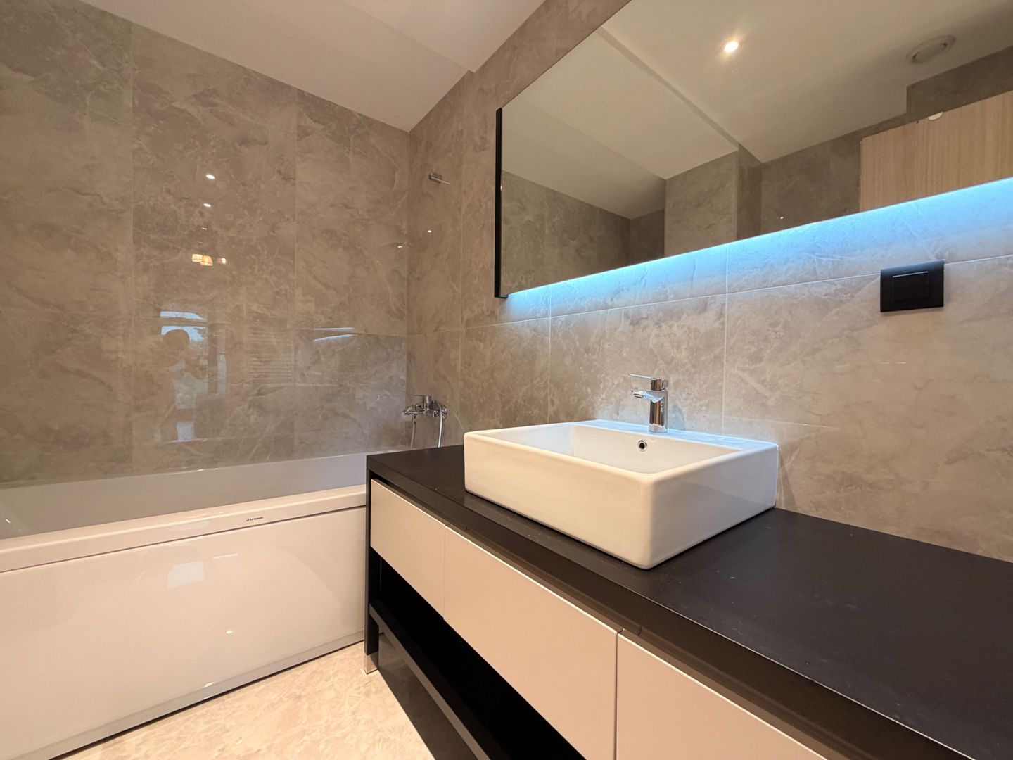 APARTAMENT 3 CAMERE | MOBILAT + UTILAT | LOC DE PARCARE - Poză 12