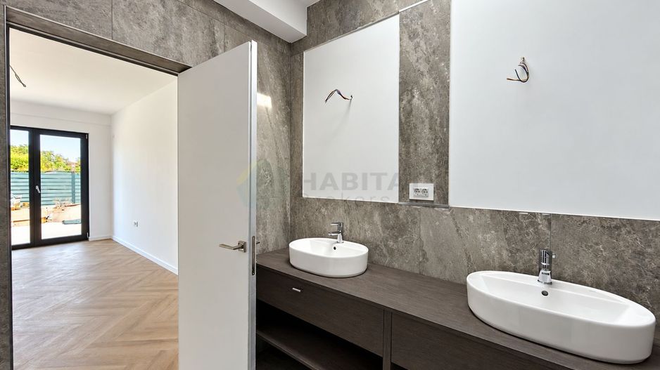 Casa Parter in Complex Finalizat - Poză 10