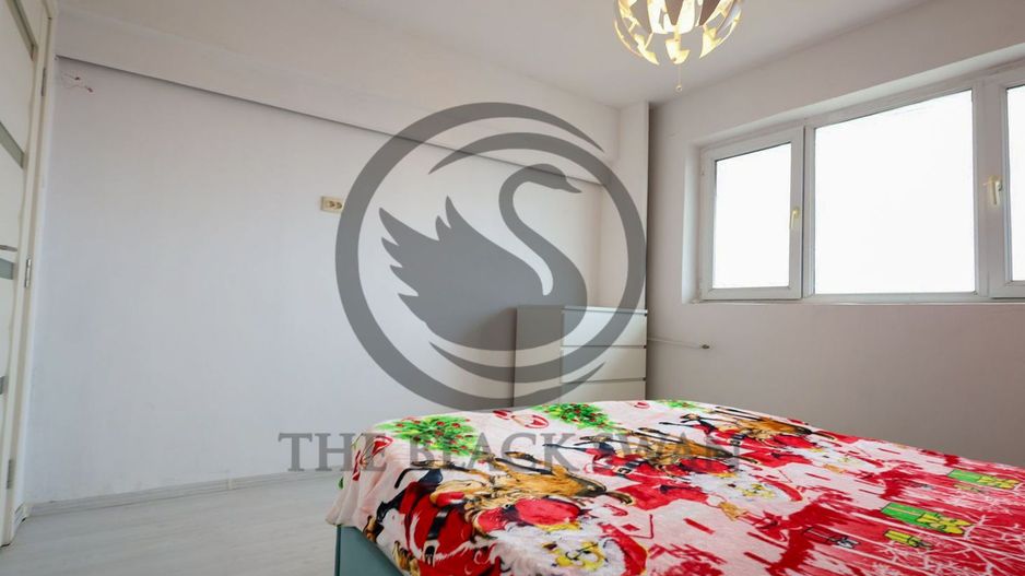 Apartament 3 camere de vanzare | Malu Rosu | Balcon 12mp | Comision 0% - Poză 4