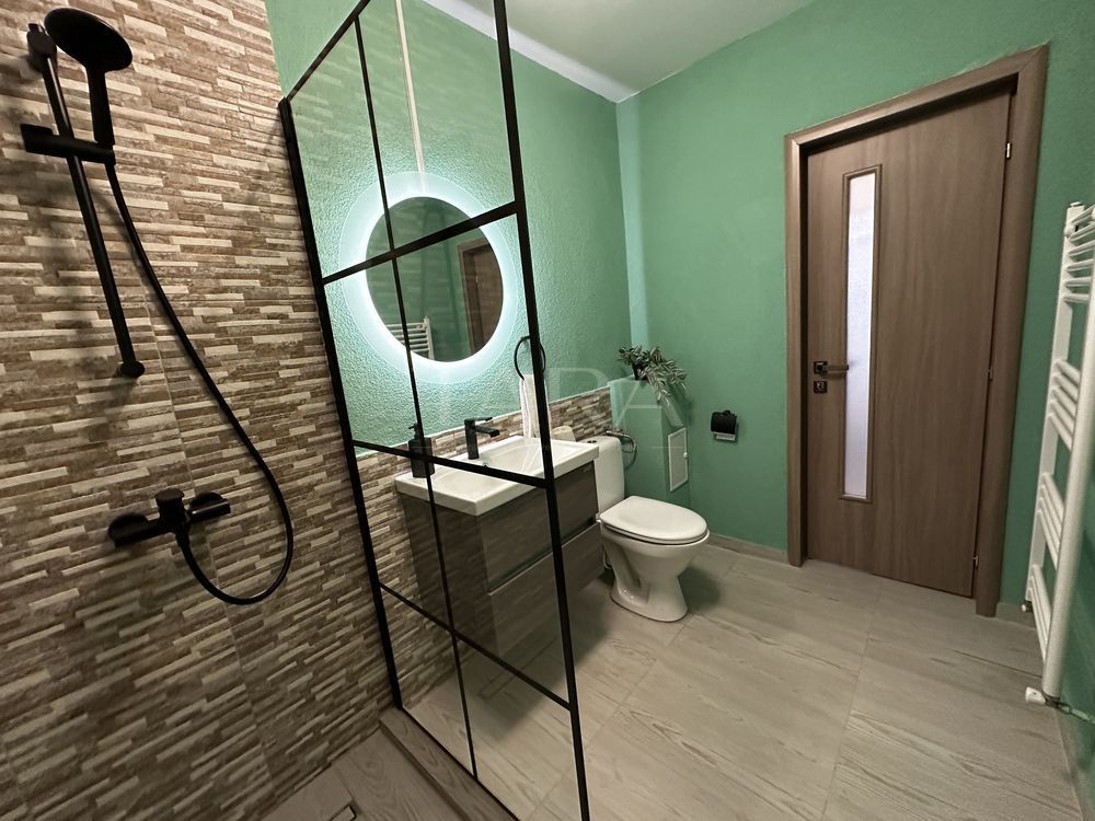 Apartament cu 2 camere, zona Porii, Florești - Poză 5