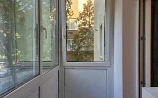 Apartament 3 camere  renovat in zona Lipovei - Poză 23