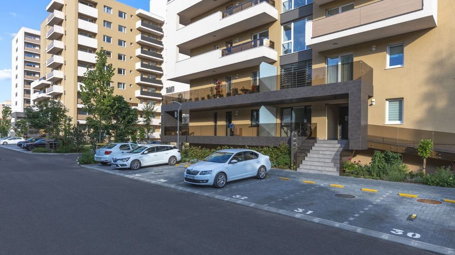 Inchiriem apartament 3 camere mobilat utilat lux cu parcare subterana - Poză 13
