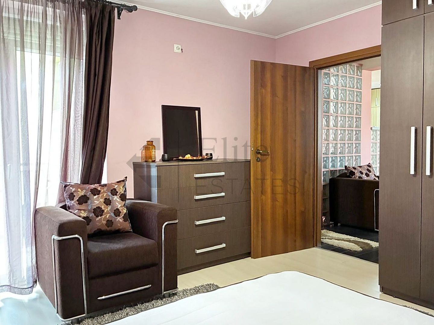 Apartament cu 2 camere in Prima Nufarul - Poză 6