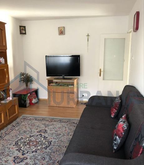 Inchiriez apartament 2 camere decomandate cartier Alexandru cel bun - Poză 3